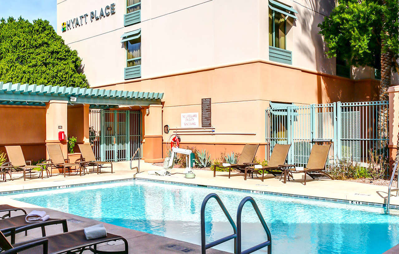 Hyatt Place Scottsdale/Old Town Экстерьер фото